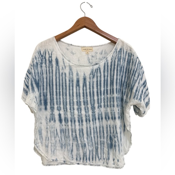 Cloth & Stone Anthropologie Chambray Short Sleeve Top Tie Dye - Picture 1 of 6